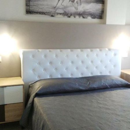 La Suite Civitanova Marche Exterior foto